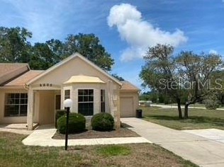 8600 Gold Pine Dr, Port Richey, FL 34668-3016