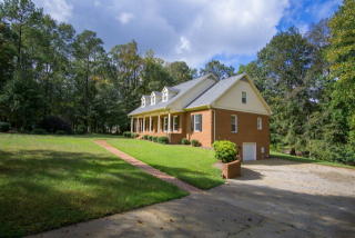 144 Beaver Ridge Cir, Macon, GA 31220-5167