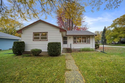 8325 53rd St, Milwaukee WI  53223-3522 exterior