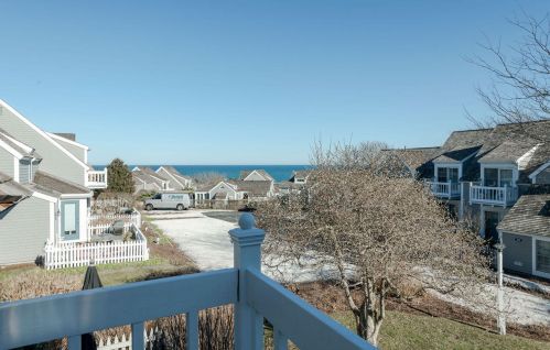 23 Flying Cloud Cir, Mashpee MA 02649-4708 exterior