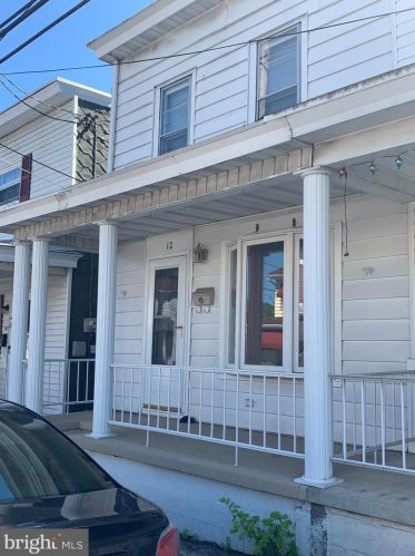 12 Nicholas St, Arnots Addition, PA 17970-1238