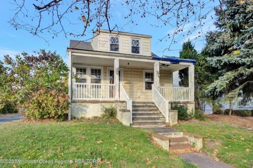 302 4th Ave, Belmar, NJ 07719-2155