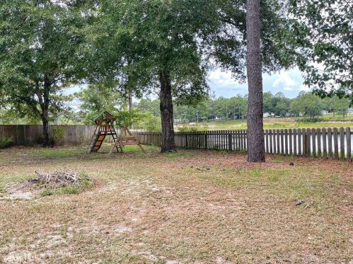96 James Ct, Defuniak Springs FL  32433-3583 exterior