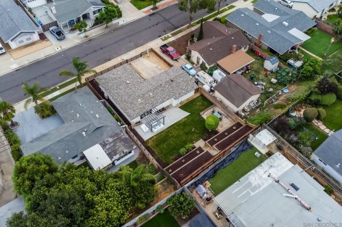 4304 Quapaw Ave, San Diego CA 92117-4525 exterior