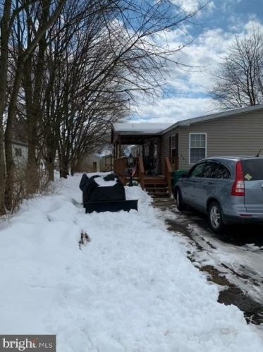 195 Big Spring Ter, North Newton, PA 17241-9115