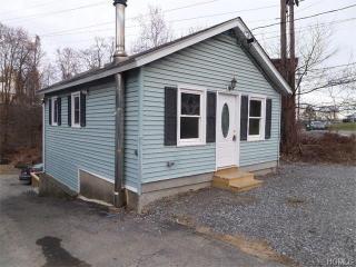 72 Western Ave, Marlborough NY  12542-6165 exterior