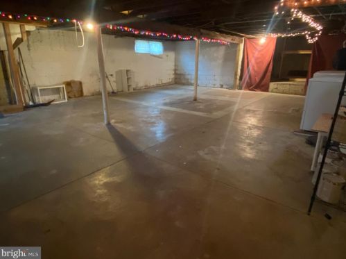 29 Bishop Holw Rd, Newtown Square PA  19073-3211 exterior