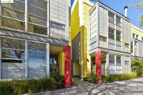 1200 65th St, Oakland CA  94608-1111 exterior