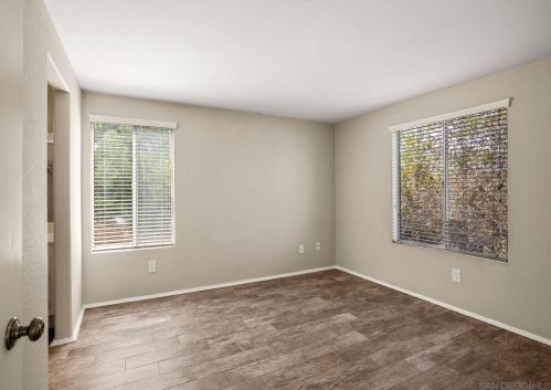 7478 Altiva Pl, Carlsbad CA  92009-6415 exterior