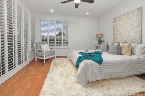 4655 4th St, Long Beach, CA 90814-3076