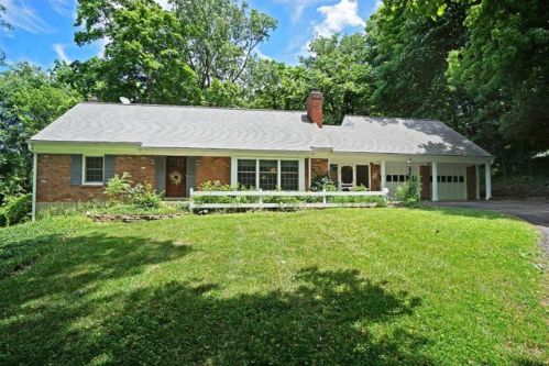 7008 Bridges Rd, Cincinnati, OH 45230-2113