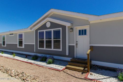 1321 Morris Ln, Mescal, AZ 85602-7943