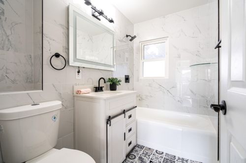 3304 Norwich Ave, Milwaukee WI  53235-4724 exterior