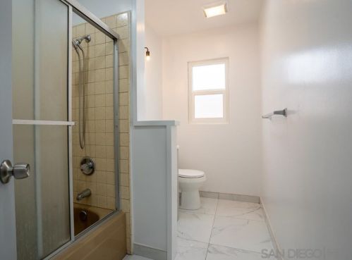 765 Denise Ln, El Cajon CA  92020-6413 exterior