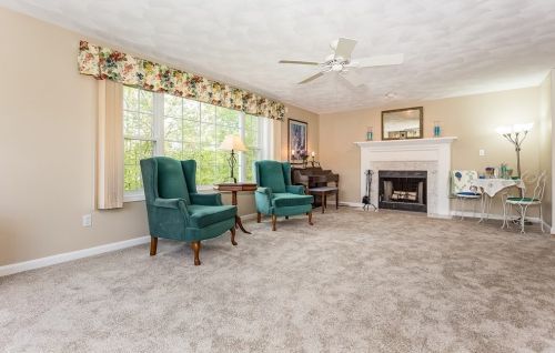 2 Chestnut Way, Methuen MA 01844-2692 exterior