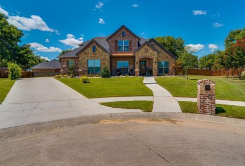 105 Water Garden Dr, Waxahachie TX  75165-6243 exterior