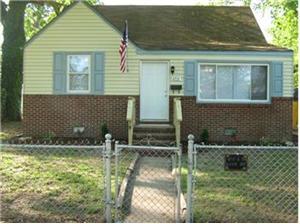 4735 Lind St, Norfolk, VA 23513-3811