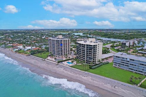 200 Beach Rd, Jupiter, FL 33469-2841