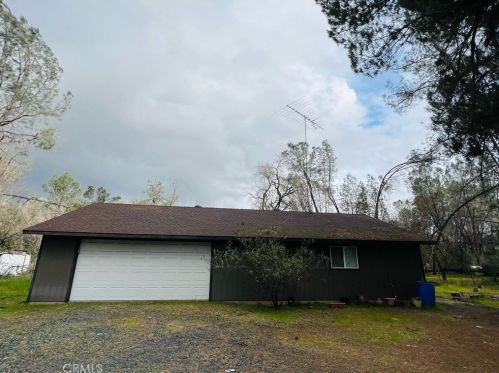 2193 Stanley Dr, Oroville CA  95966-9545 exterior
