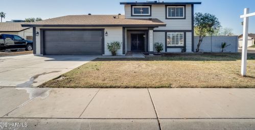 4553 Cheryl Dr, Glendale, AZ 85302-1913