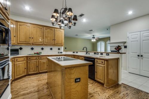 1422 Tascosa Ct, Allen TX  75013-1110 exterior