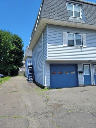 26 Upson St, Bristol, CT 06010-6274