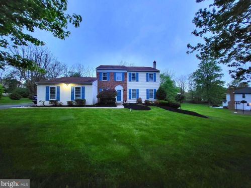 1020 Shepard Dr, Blue Bell, PA 19422-3453