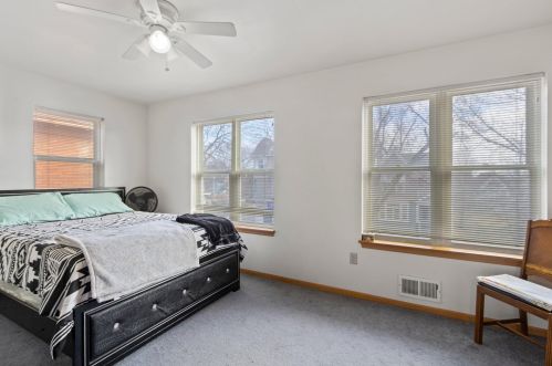 1551 33, Milwaukee WI 53208-2301 exterior