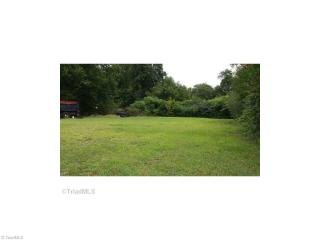 125 Silverthorne Ct, Winston Salem, NC 27103-6670