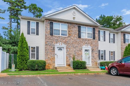 73 Aspen Ct, Lakewood, NJ 08701-4331