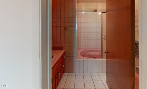 2607 Olive Ave, Fullerton CA 92833-3450 exterior