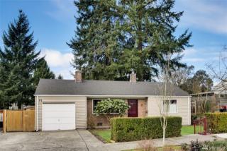 8433 34th Ave, Seattle, WA 98118-4502