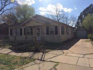 104 Prospect St, Amarillo TX  79106-7463 exterior