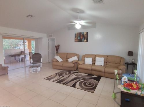 2429 Daniel Ave, Lehigh Acres, FL 33971-5673