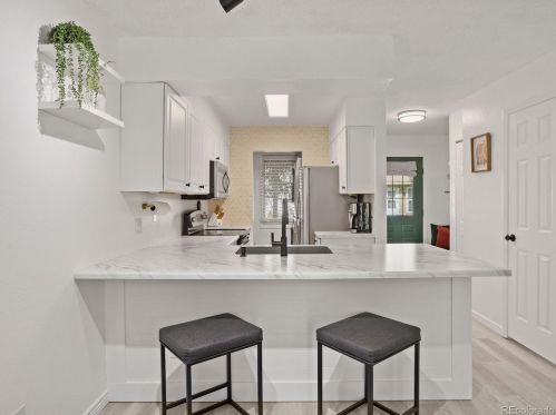 8952 Dartmouth Pl, Denver CO 80227-4525 exterior