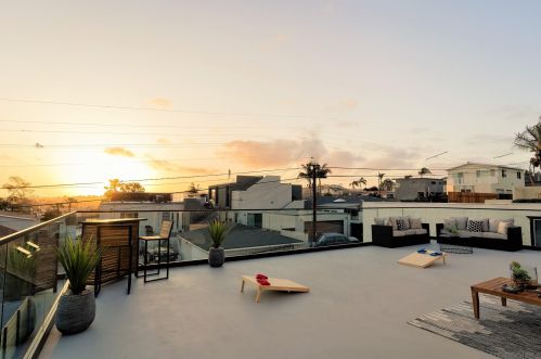 3552 Princeton Ave, San Diego, CA 92117-5635