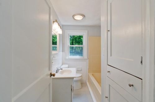 259 Read Ave, Coventry RI  02816-7543 exterior