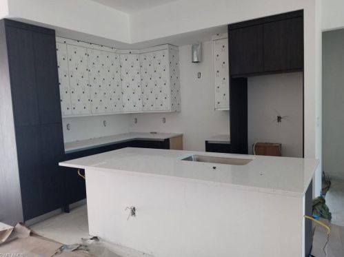 3004 36 St, Lehigh Acres FL exterior