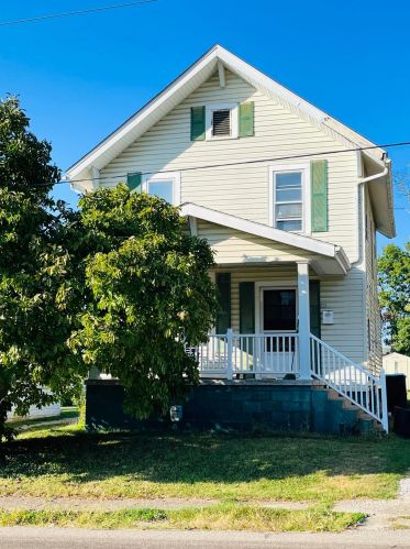 553 Brookover Ave, Zanesville, OH 43701-2101