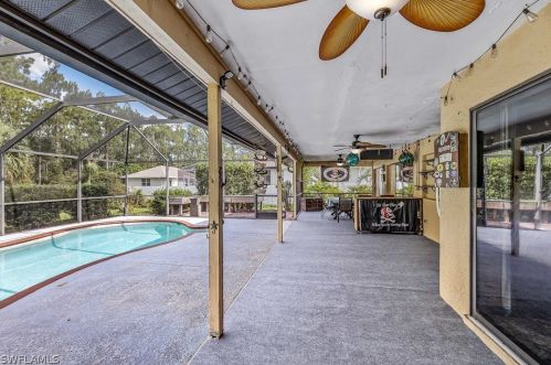 1107 Thompson Ave, Lehigh Acres, FL 33972-3103