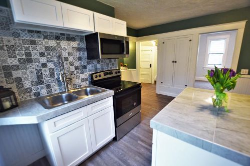 1238 Eliza St, Green Bay WI  54301-3135 exterior