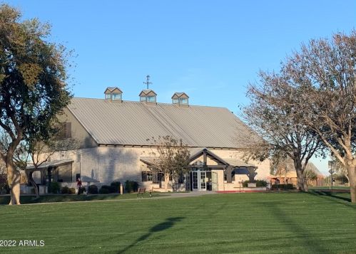 3796 Timberline Rd, Gilbert AZ 85297-6660 exterior