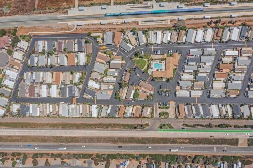 6650 Ponto Dr, Carlsbad CA  92011-2303 exterior