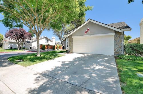 1850 Bluebonnet Ct, Morgan Hill, CA 95037-3377