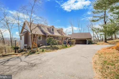 1709 Creek Rd, Chadds Ford, PA 19317-9497