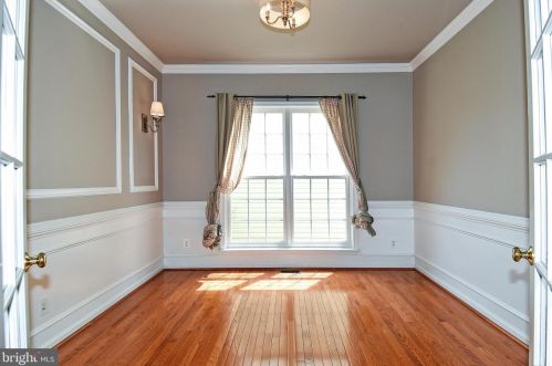 6022 Slippery Rock Rd, Haymarket VA  20169-3312 exterior