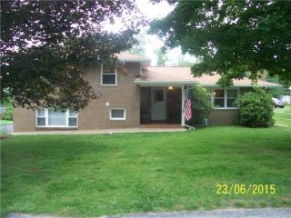 144 Maple Dr, Latrobe, PA 15650-2366