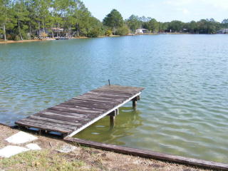 7916 Twin Lake Dr, Milton, FL 32583-2414