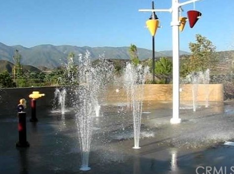 3989 Currant Ln, San Bernardino, CA 92407-0406