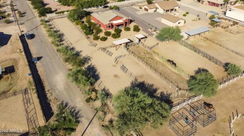 38233 31st Ave, Phoenix AZ  85086-7291 exterior